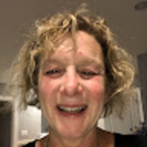 Meet your Posher, Carol